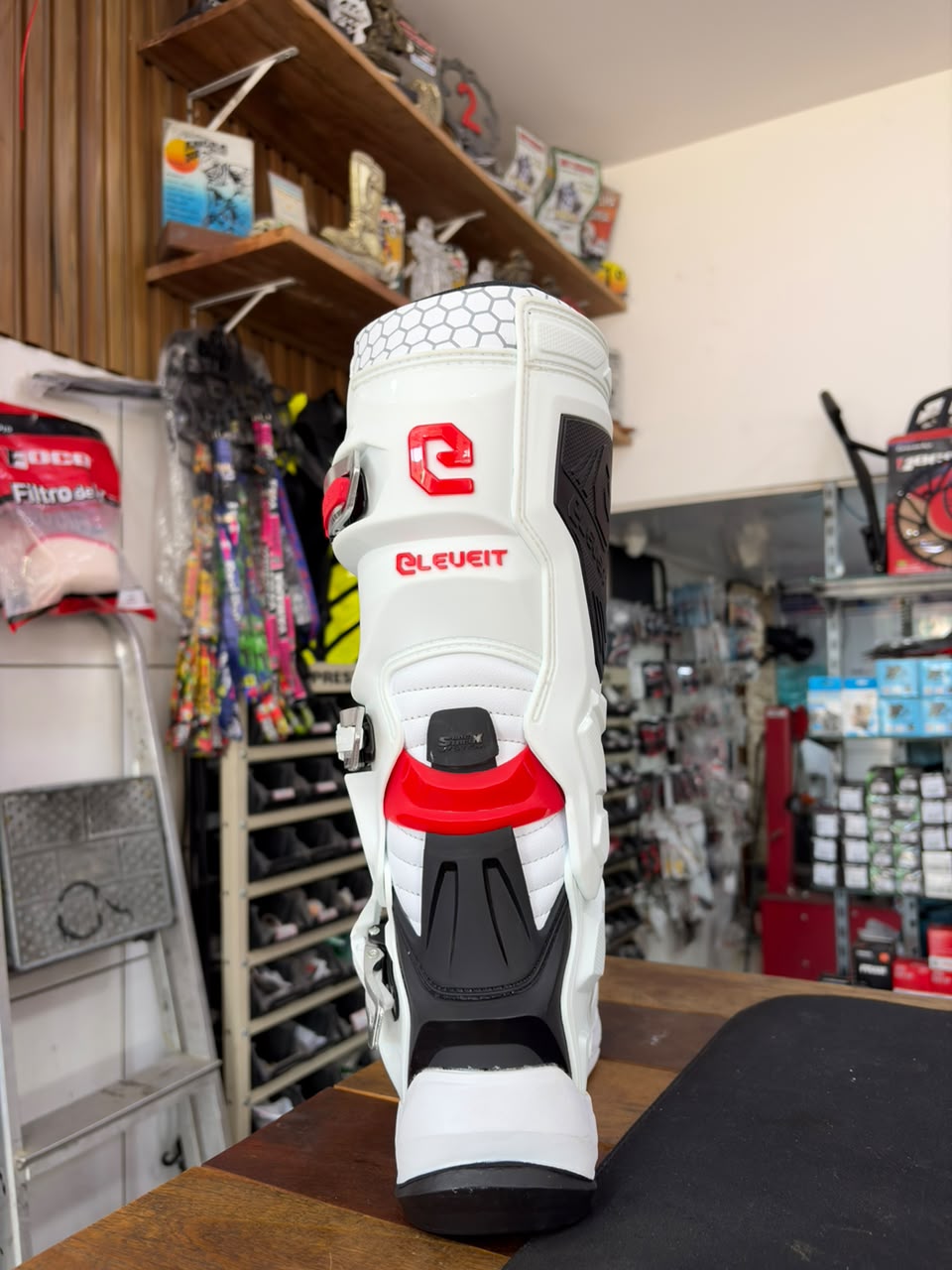 Bota ASW Off Road – Proteção e Desempenho para Motocross
